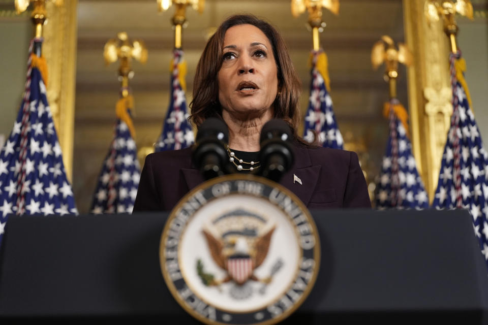 La vicepresidenta de Estados Unidos, Kamala Harris, habla tras una reunión con el primer ministro de Israel, Benjamin Netanyahu, en el edificio ejecutivo Eisenhower en el complejo de la Casa Blanca, en Washington, el jueves 25 de julio de 2024. (AP Foto/Julia Nikhinson)