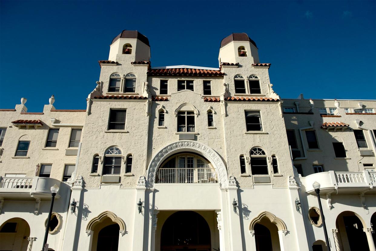 New Synagogue is at 235 Sunrise Ave. in the Palm Beach Hotel Condominium.