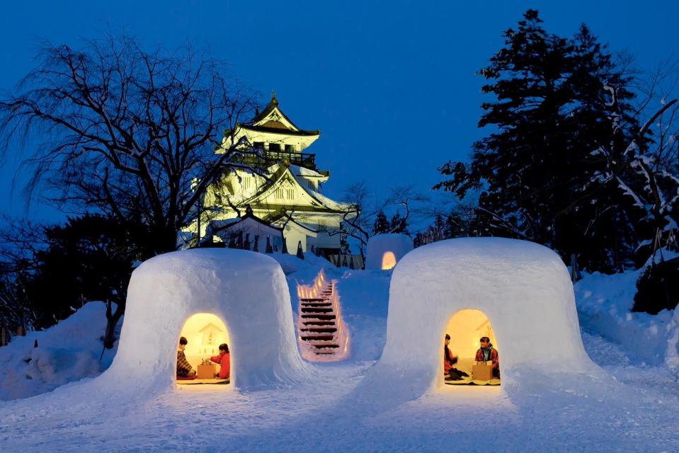 冬天舉辦的橫手雪屋祭非常富有雪國風情。（圖片來源：橫手縣觀光協會）