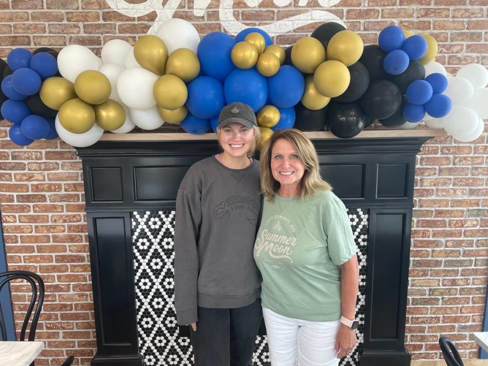 Shelly and Kiersten Graham have opened a second metro location of Summer Moon Coffee, this one in Lee’ Summit.