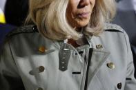 <p>Brigitte Macron assiste au match caritatif entre le Variétés Club de France et l'Equipe de France des Parlementaires.</p>