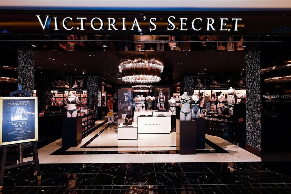 Victoria's Secret models call out company CEO after damning exposé