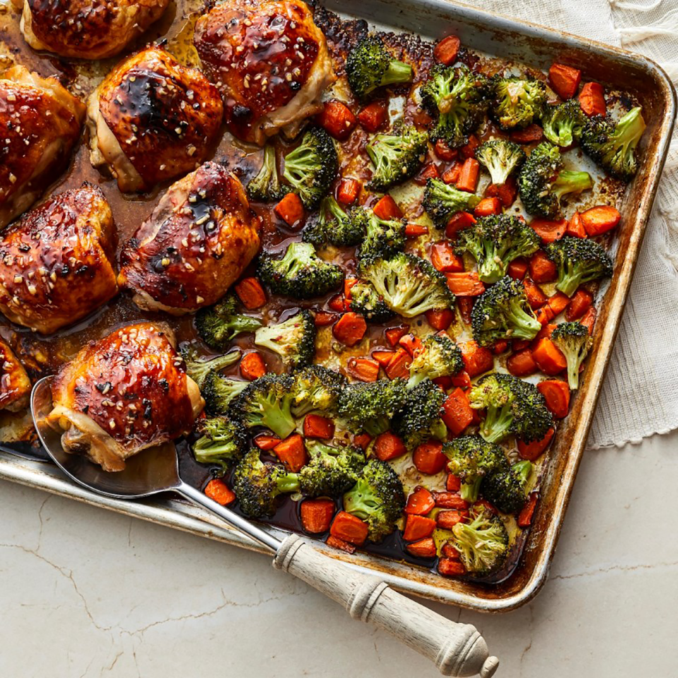 Honey-Garlic Chicken Thighs with Carrots & Broccoli