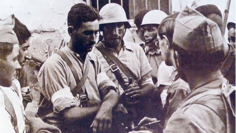 Los descendientes de personas exiliadas durante la Guerra Civil Española (1936-1939) son algunos de los beneficiados por la nueva Ley de Nietos del país europeo 