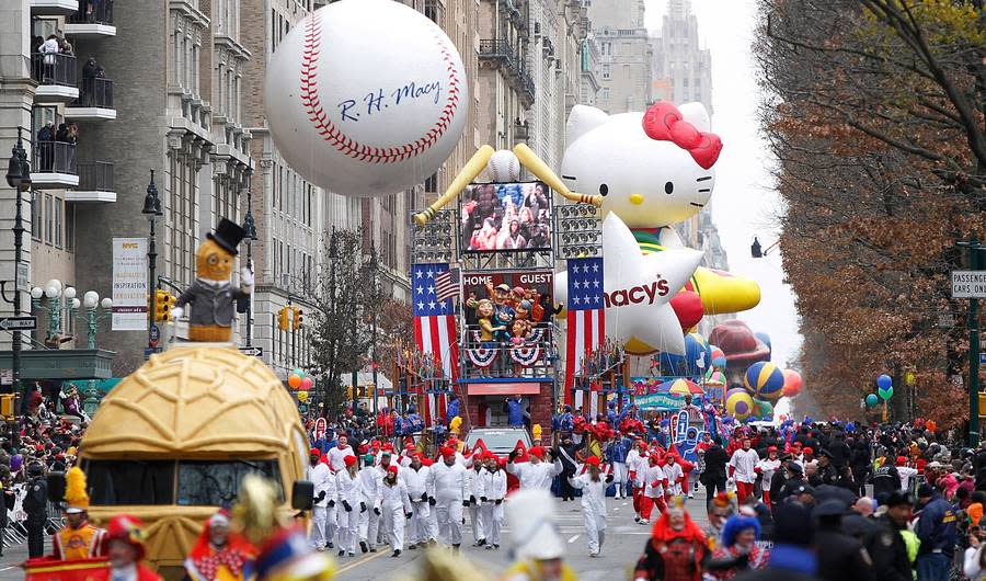 Macy's Thanksgiving Day Parade 2015 Live Stream : Here's How to Watch NYC Parade Online 