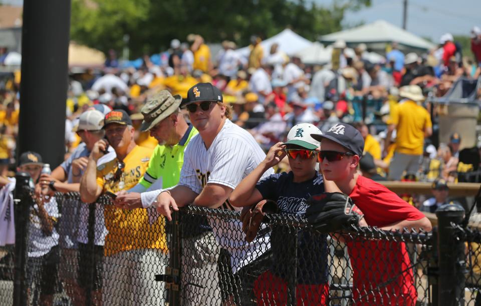 Ole Miss and Southern Miss fans gather before Game 1 of the NCAA Super Regional at Pete Taylor Park.