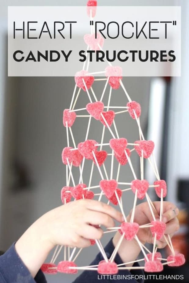 25 Valentine's Day Craft Ideas ⋆ Real Housemoms