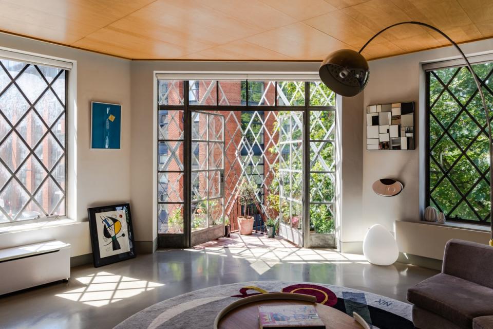 Interiors of the Clerkenwell townhouse, designed by Piers Gough (The Modern House)