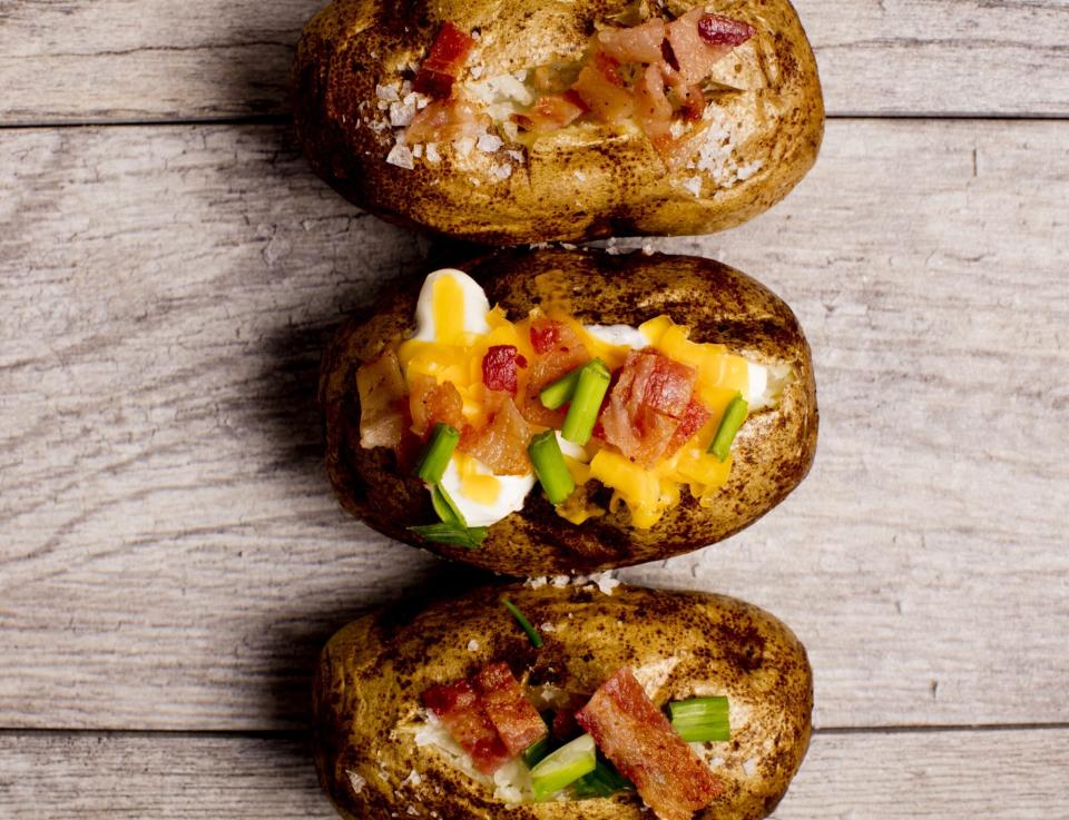 baked-potato-toppings: bacaon