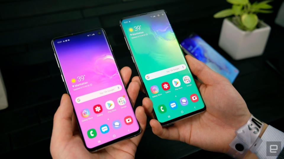 If you're planning to snag a Samsung Galaxy S10 or S10+ when they arrive nextweek, you might be pleased to see your new phone will already have a screenprotector installed