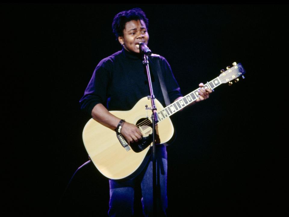 Tracy Chapman performing at the Grammy Awards