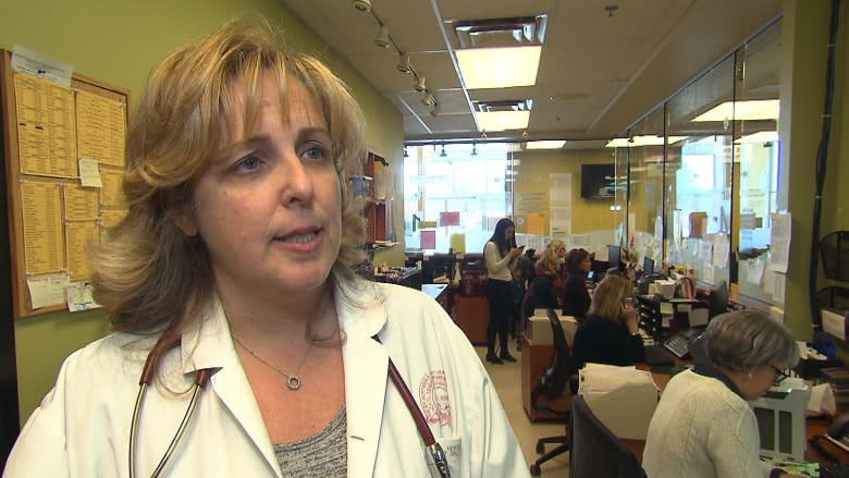 Pierrefonds walk-in service at risk as Quebec puts focus on superclinics