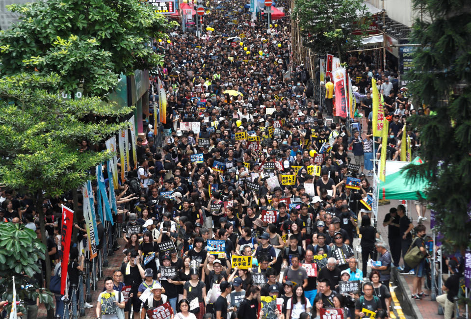 Anti-extradition bill protesters march to demand democracy and political reforms, in Hong Kong, August 18, 2019.&nbsp; (Photo: Tyrone Siu/Reuters)