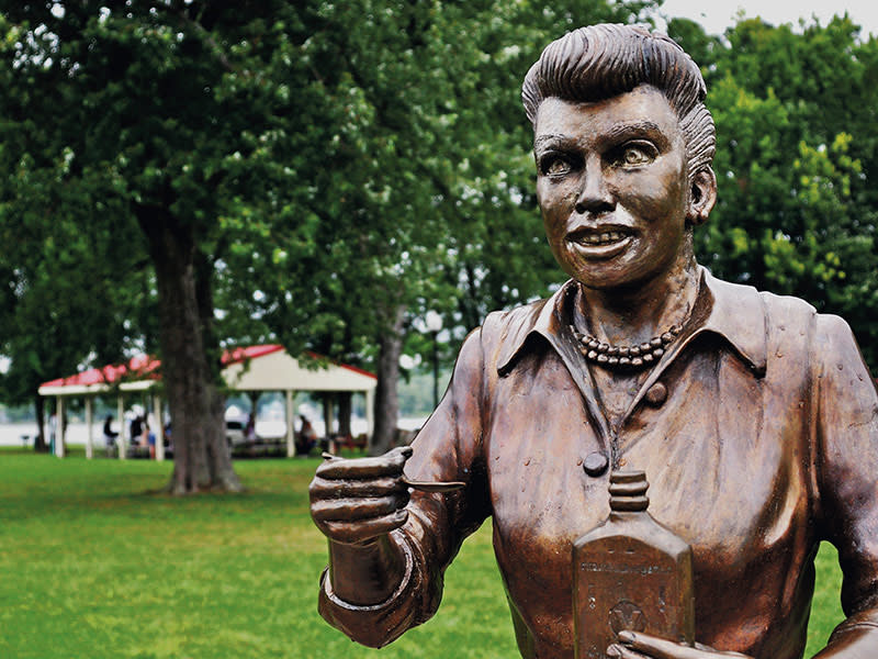 There's the Lucy We Love! Get a First Look at the New Lucille Ball Statue| People Picks, TV News, Lucille Ball