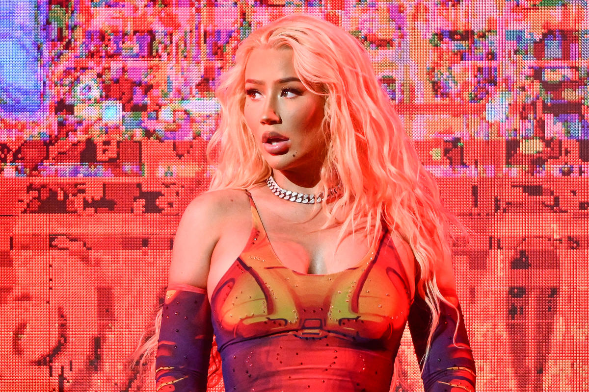 Iggy Azalea Says She 'Didn't Walk' for 3 Weeks After Back Surgery