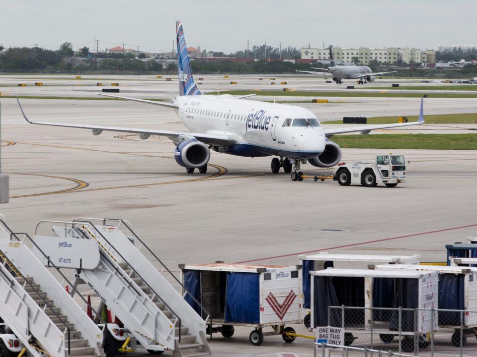 JetBlue Embraer 190