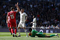 Soccer Football - La Liga Santander - Real Madrid v Girona - Santiago Bernabeu, Madrid, Spain - February 17, 2019 Girona's Bono in action as Juanpe and Real Madrid's Mariano reacts REUTERS/Susana Vera