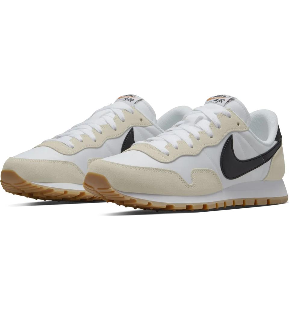 Nike Air Pegasus 83 Premium Sneaker