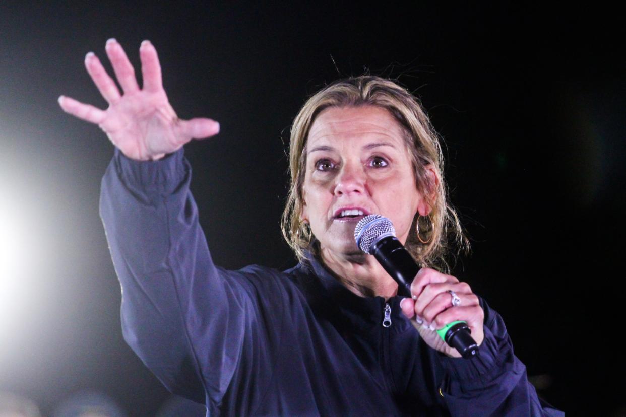 Missouri women's basketball coach Robin Pingeton speaks to the crowd of Missouri Tigers basketball fans on the Francis Quadtriangle during Mizzou Madness on Oct. 6, 2023, in Columbia, Mo.