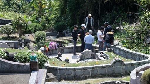 台灣民俗禁忌多，高宏寓也提供各種祭拜方式的流程與禁忌，供讀者們參考。（示意圖／資料照）