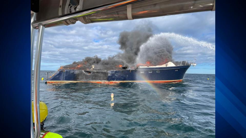 A 72-foot boat sank after it caught fire on the Piscataqua River in New Hampshire.