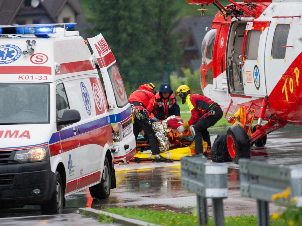 Rescuers airlift a lightning strike victim in Poland's Tatra Mountains: Getty