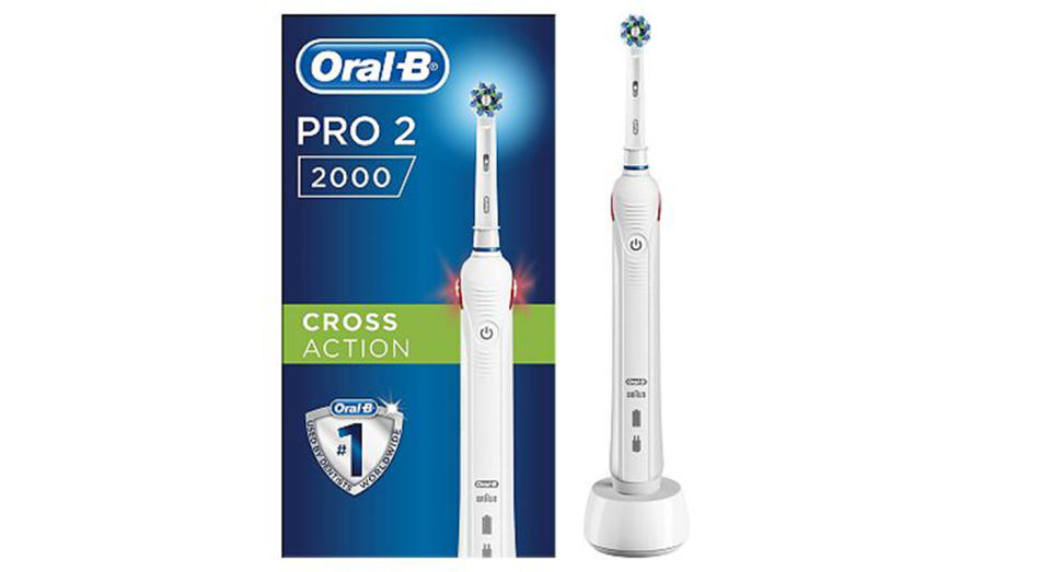 Oral-B Pro 2 2000N CrossAction Electric Toothbrush