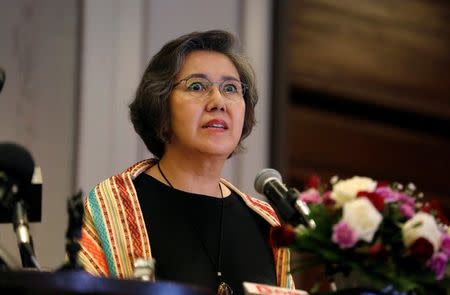 U.N. Special Rapporteur on Human Rights Situation in Myanmar Yanghee Lee speaks during a news conference in Yangon, Myanmar July 21, 2017. REUTERS/Soe Zeya Tun