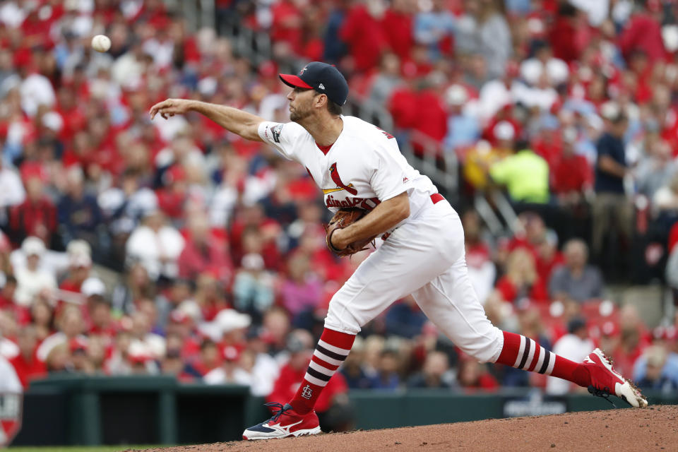 St. Louis Cardinals starting pitcher Adam Wainwright throws during the second inning in Game 3 of a National League Division Series baseball game against the Atlanta Braves Sunday, Oct. 6, 2019, in St. Louis. (AP Photo/Jeff Roberson)