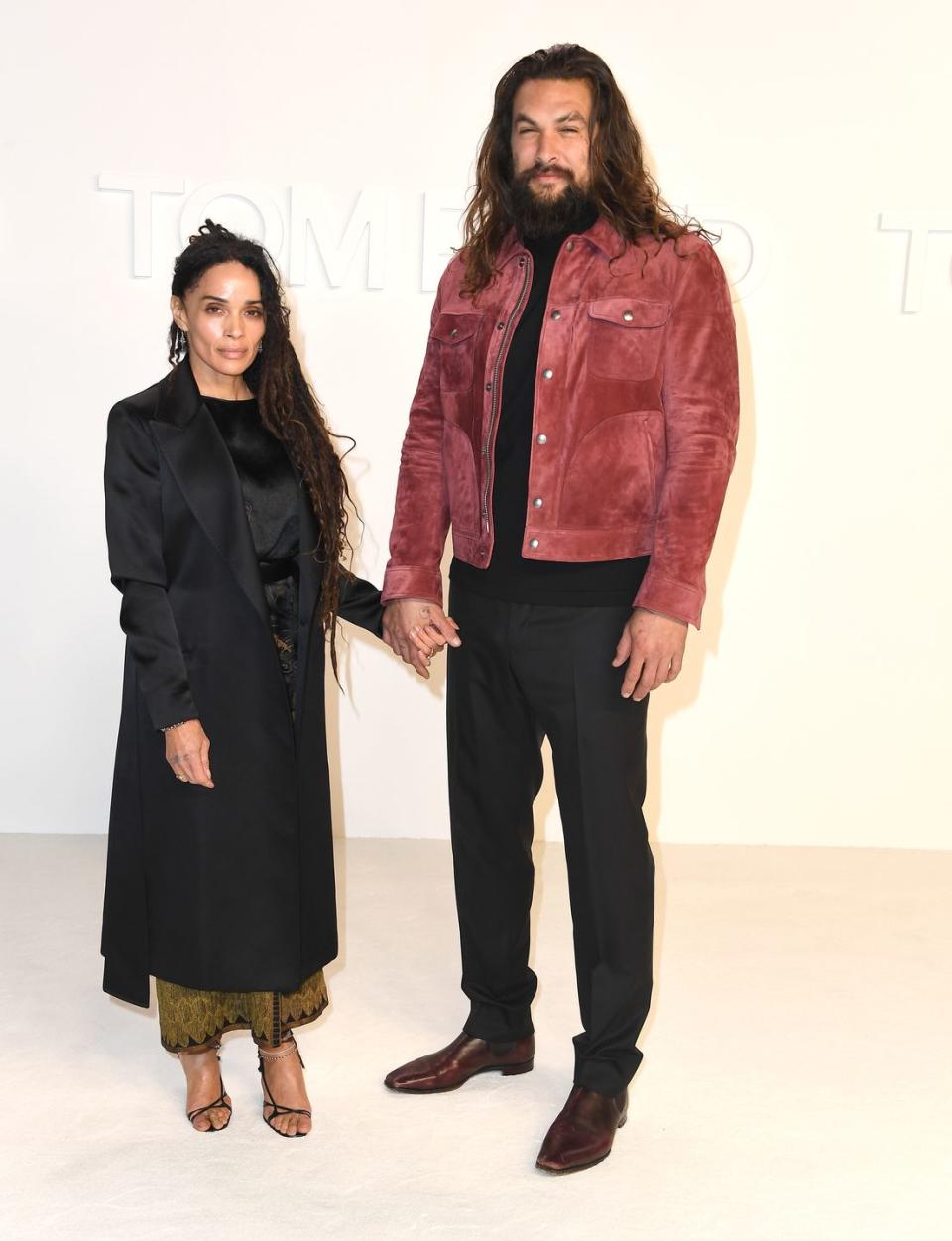 lisa bonet, jason momoa pictured together holding hands in 2020