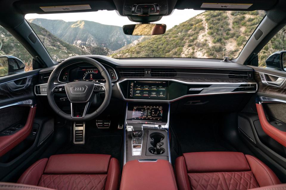 <p>2020 Audi S6</p>