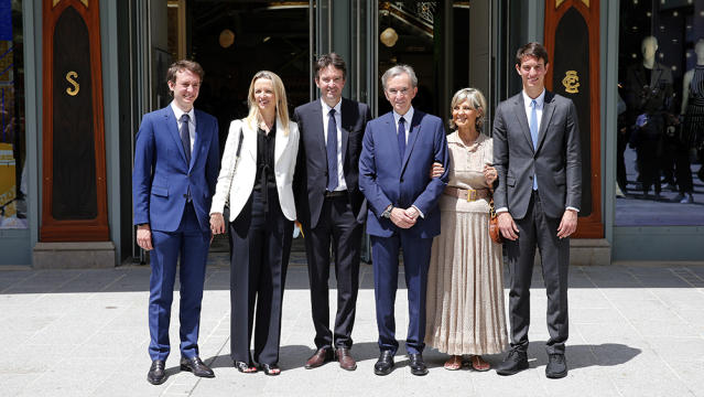 LVMH : Antoine, le fils de Bernard Arnault, nommé à la tête de la holding  Christian Dior SE