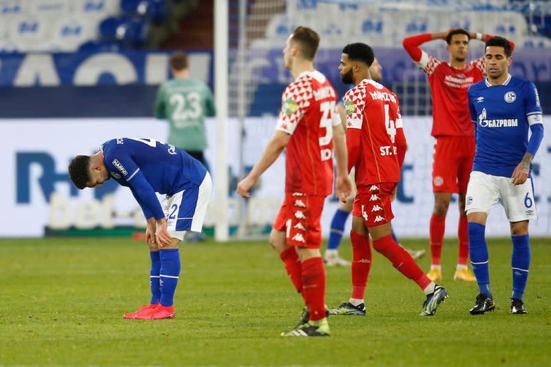 Bundesliga - Schalke 04 v 1. FSV Mainz 05