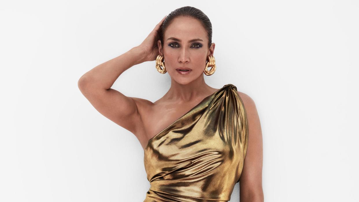 jennifer lopez wih 2023