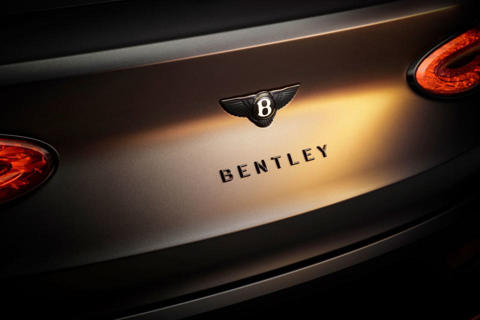 bentayga s black edition bentley logo