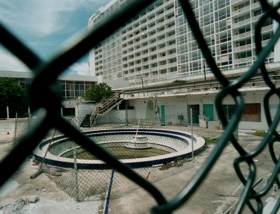 Before redevelopment, the decayed kids pool at the Carillon Hotel at 6801 Collins Ave. in Miami Beach.
