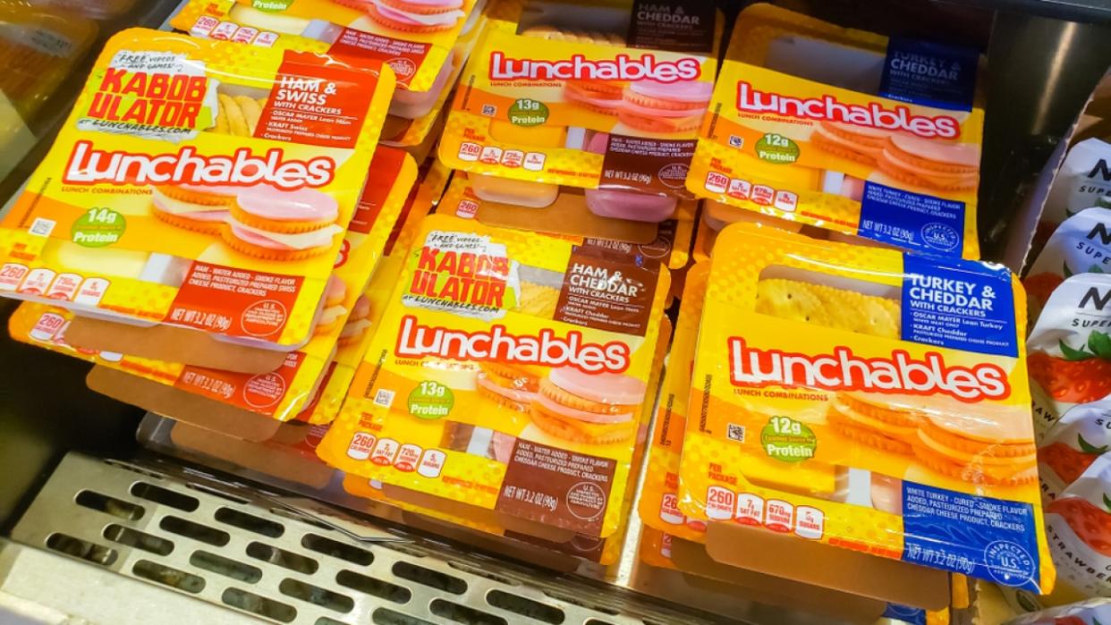 Three Lunchables products.