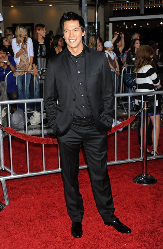 Twilight Saga New Moon LA Premiere 2009 Chaske Spencer