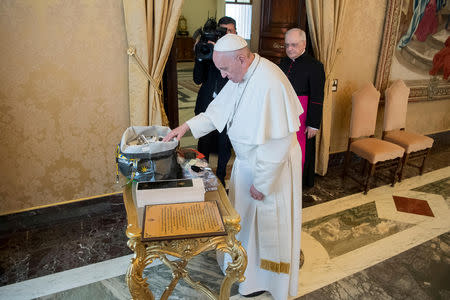 Pope Francis meets with members of the American Jewish Committee at the Vatican, March 8, 2019. Vatican Media/Handout via REUTERS