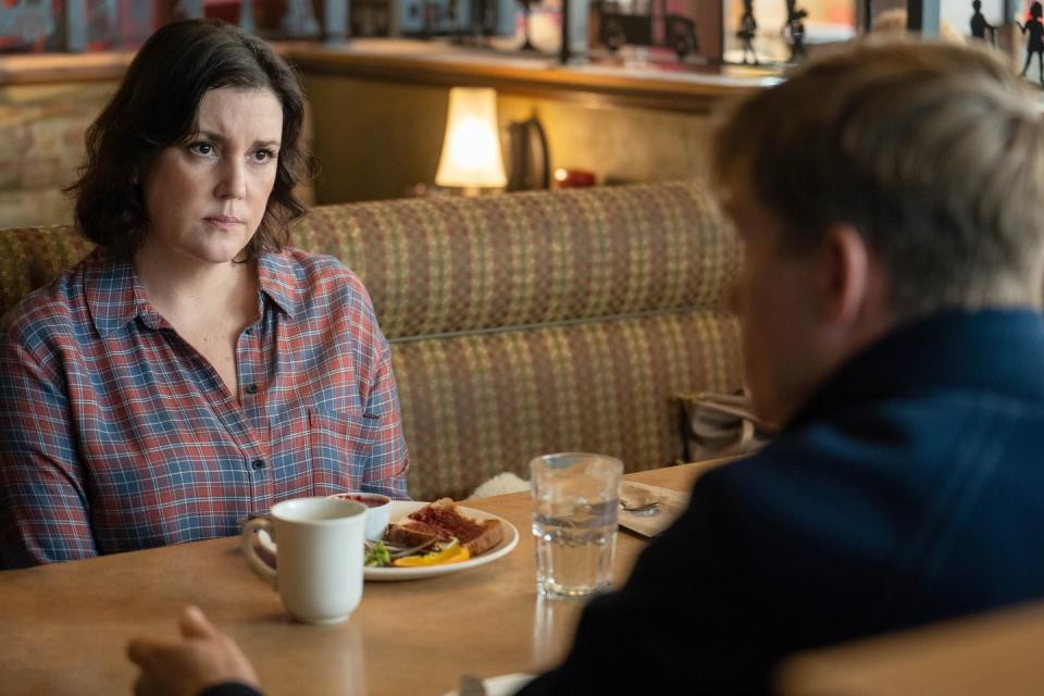 melanie lynskey , yellowjackets, season 2