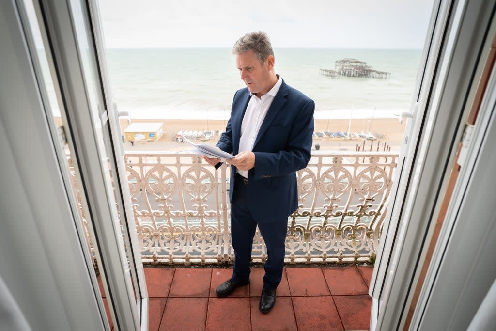 Labour leader, Sir Keir Starmer prepares his Labour Party conference speech in his hotel room in Brighton before addressing delegates tomorrow for the first time since becoming leader of his party in 2020. Picture date: Tuesday September 28, 2021. (PA Wire)