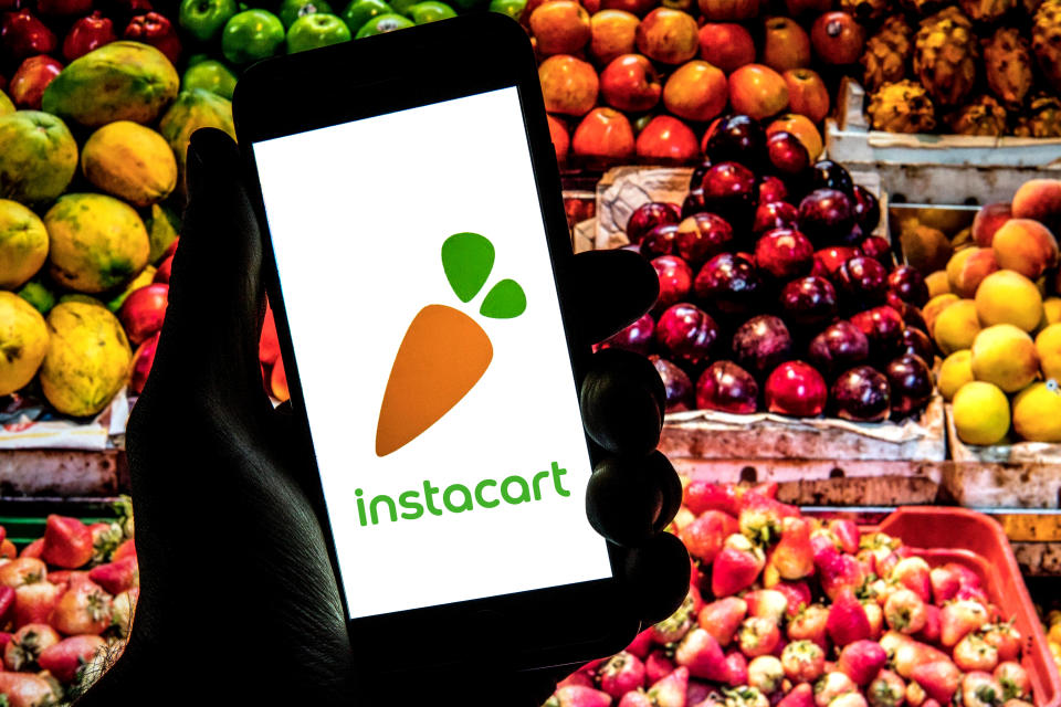 Shopping for groceries online can help people save money, since most stores now have apps and new options, like Instacart, are now available. (Photo by Thiago Prudencio/SOPA Images/LightRocket via Getty Images)