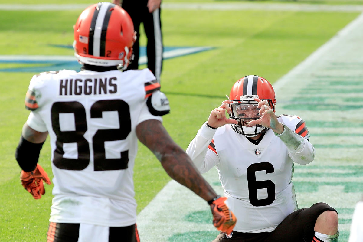 Browns storm Titans with first-half blitz, hang on to clinch first winning  season since 2007
