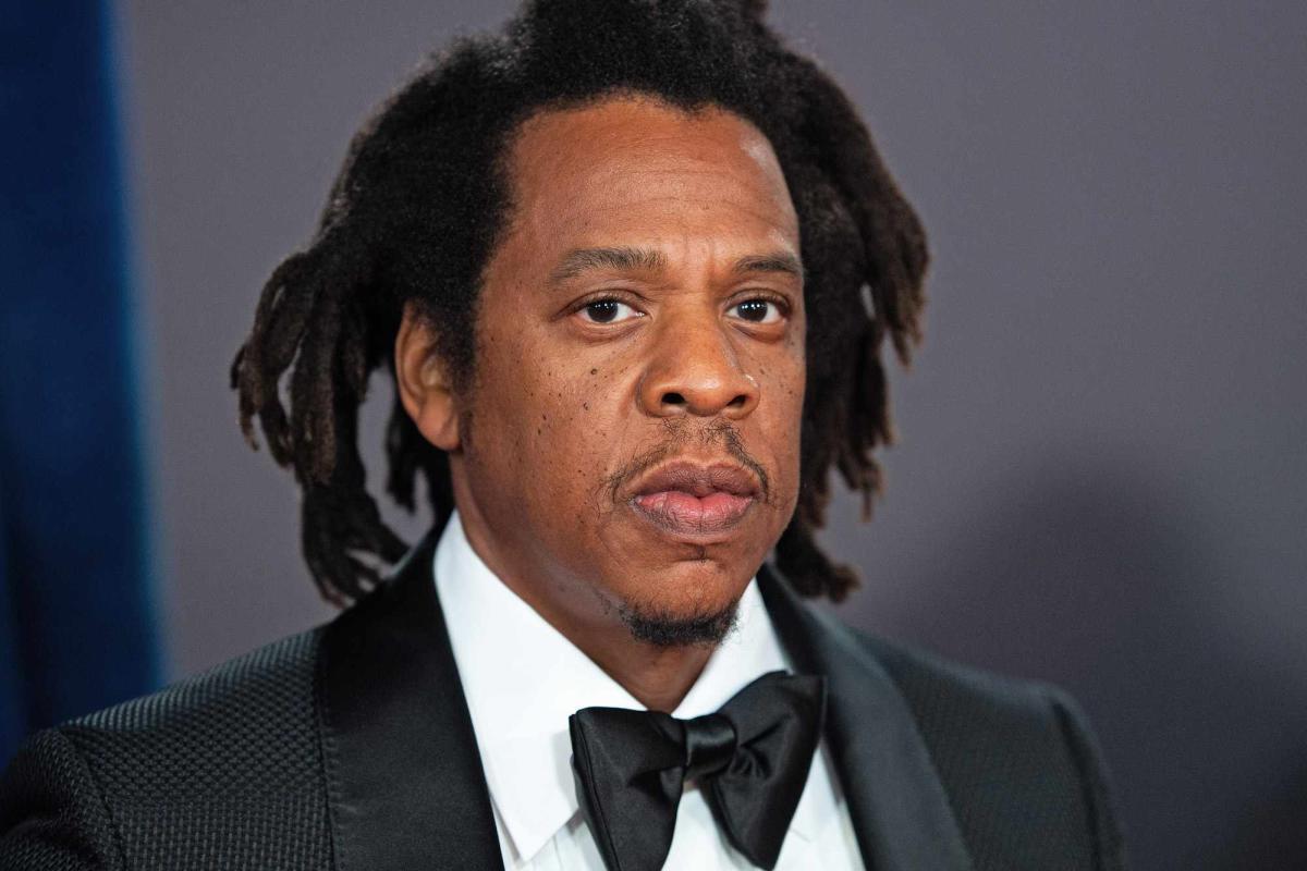 Jay-Z's Rare Performance Set For Louis Vuitton Art Exhibit