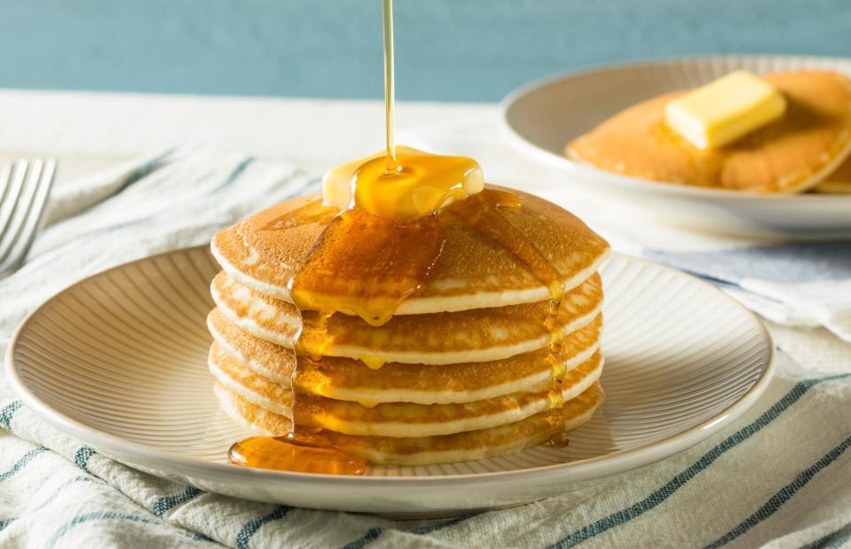 Dieser Trick garantiert leckere Pfannkuchen. (Bild: Brent Hofacker/Shutterstock)