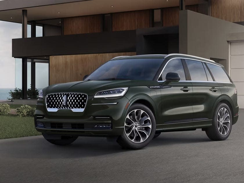 Lincoln Aviator Grand Touring plug-in hybrid EV