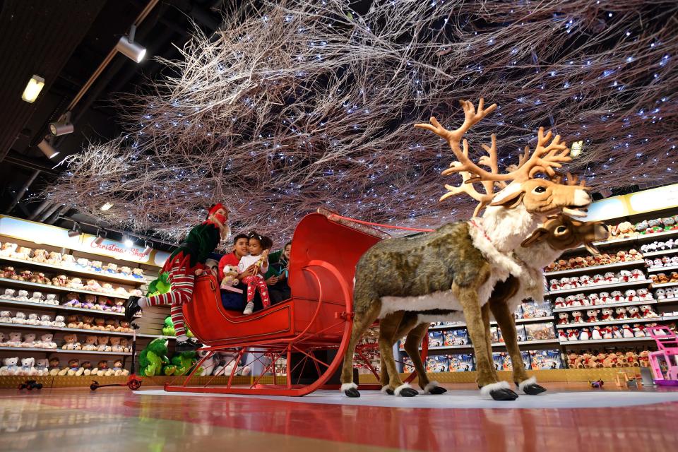 Consumer trend indicates strong push for online Christmas shopping, according to a survey. Photo: Justin Tallis/AFP via Getty Images