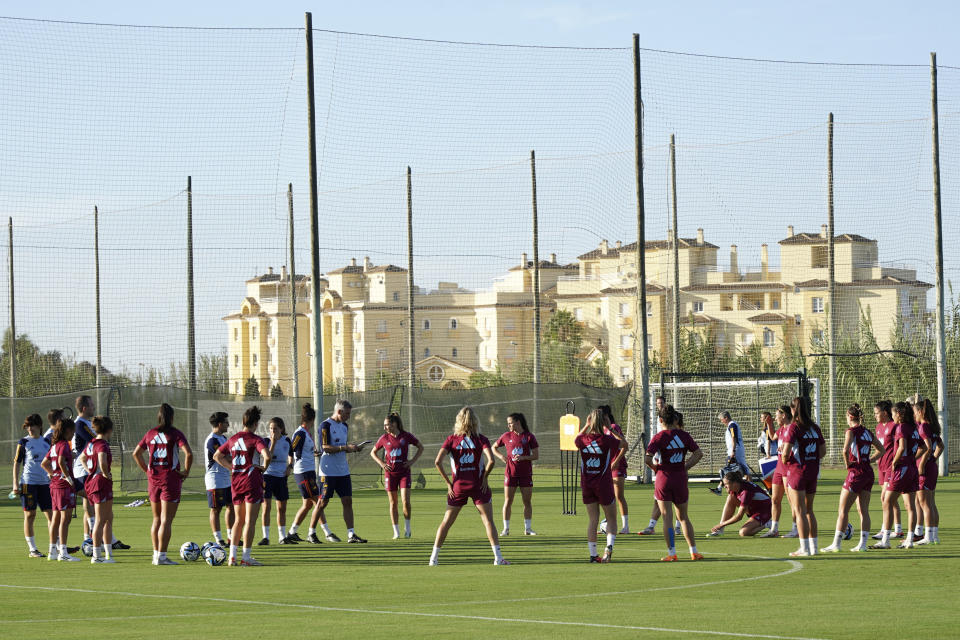 Spain's women's national team players take part in a training session in Oliva, Spain, Wednesday, Sept. 20, 2023. Most of Spain's World Cup-winning players have ended their boycott of the women's national team after the government intervened to help shape an agreement that was expected to lead to immediate structural changes at the country's soccer federation. (AP Photo/Alberto Saiz)