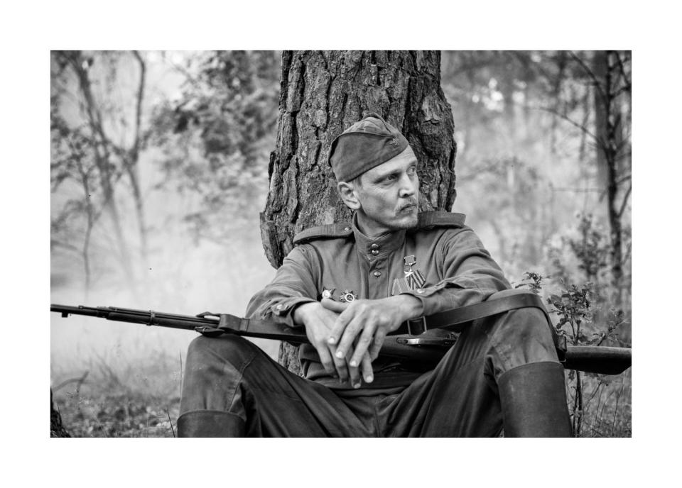 Barry Pepper in the movie "The Painted Bird."