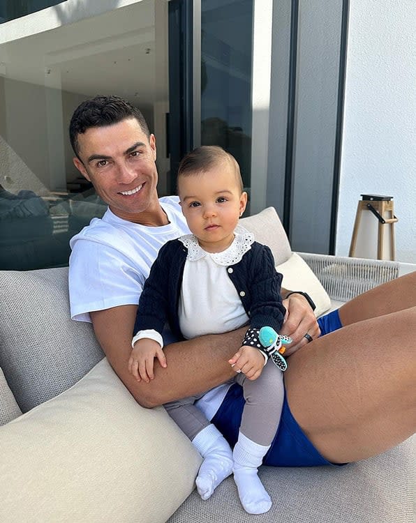 Cristiano Ronaldo y Bella Esmeralda 